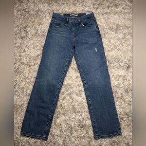 Levi's 724 high rise jeans size 27